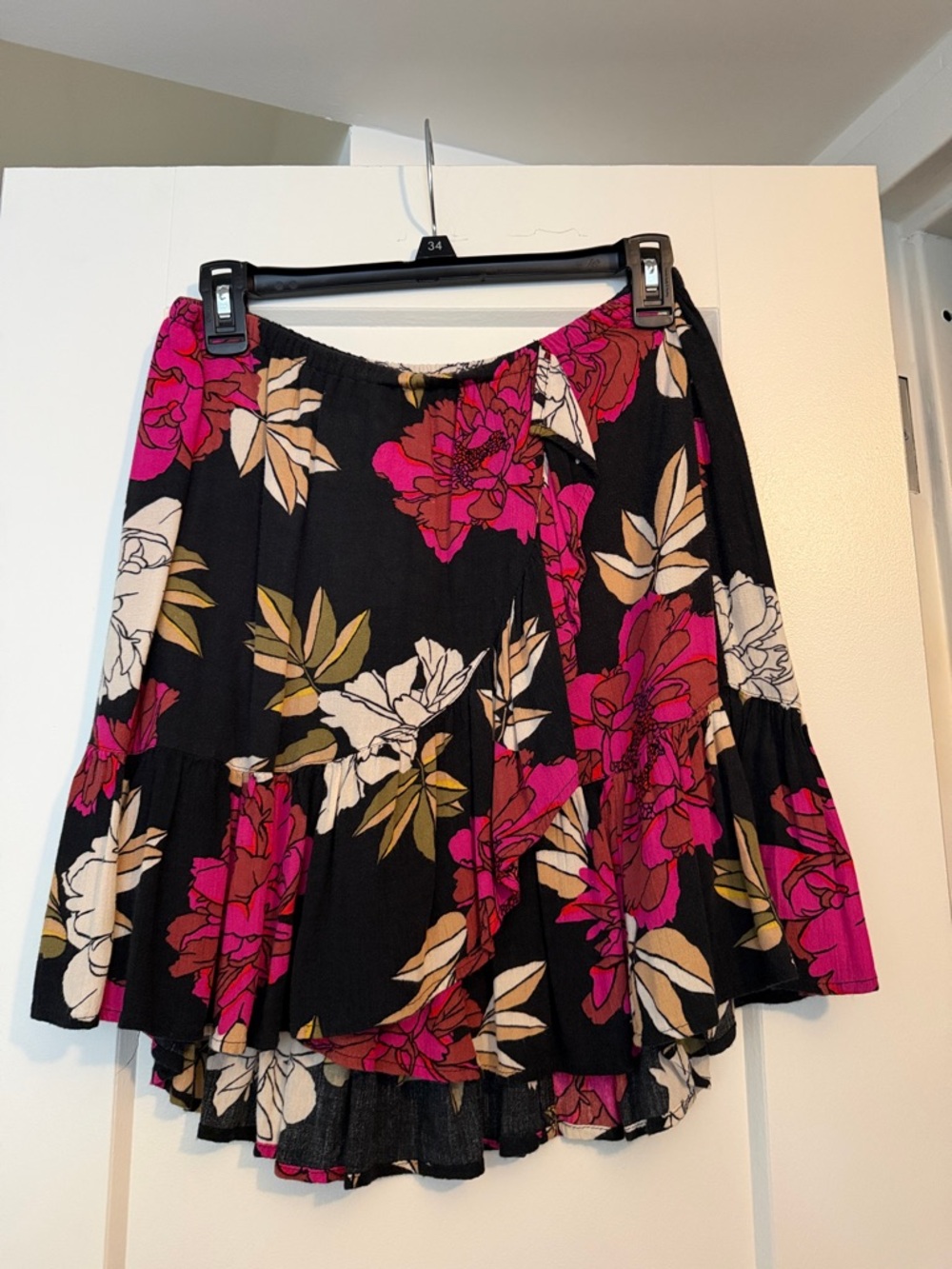 Billabong Black Skirt with Fuchsia and Cream Floral Print